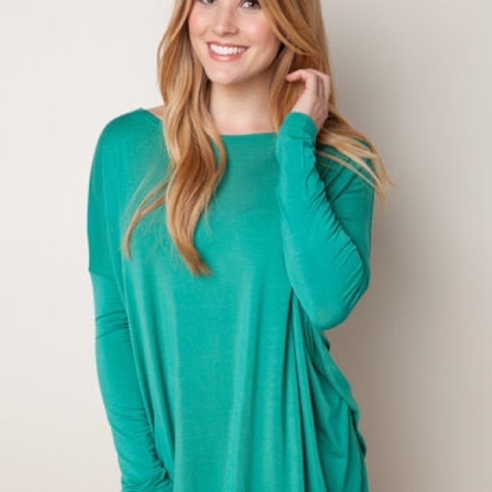 Teal piko top